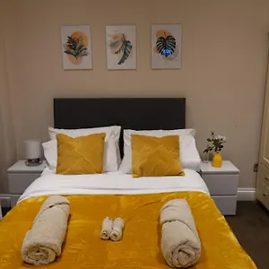 Apartment Modern Stylish, Brighton